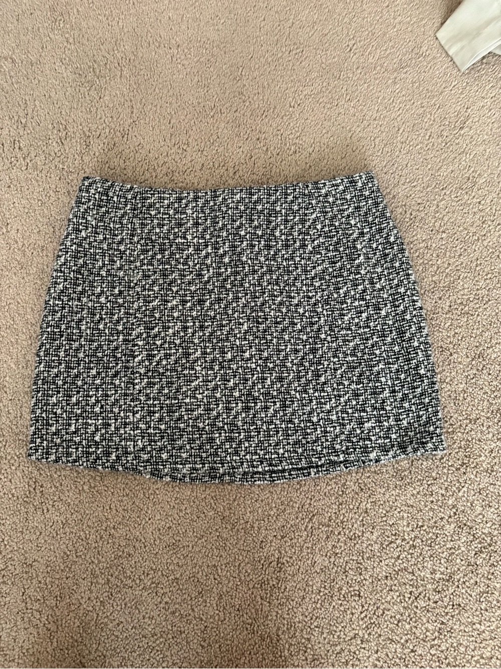 Forever 21 Black and White Tweed Mini Skirt